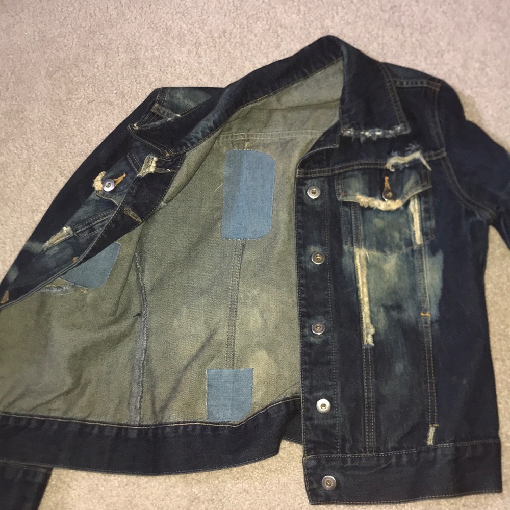 Jean jacket - Picture 3 of 4